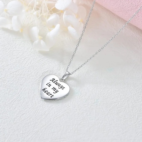 18k Nightmare Before Christmas Engraved Love Heart Necklace - Picture 3 of 10